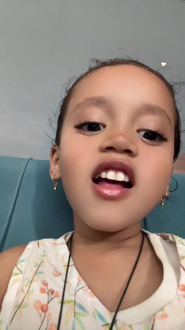 @Dipika✨💫🎶
