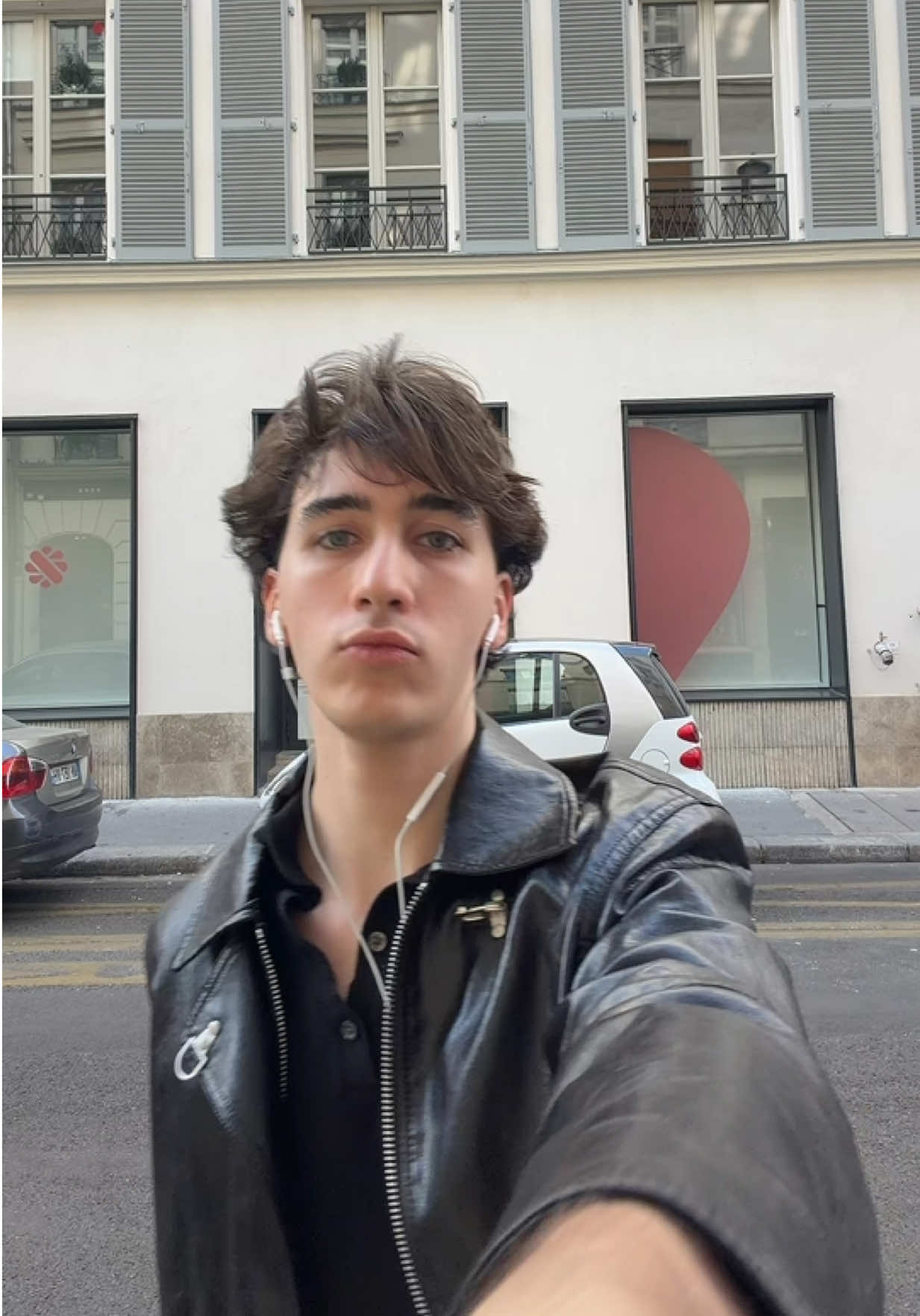 @axelmadrazo