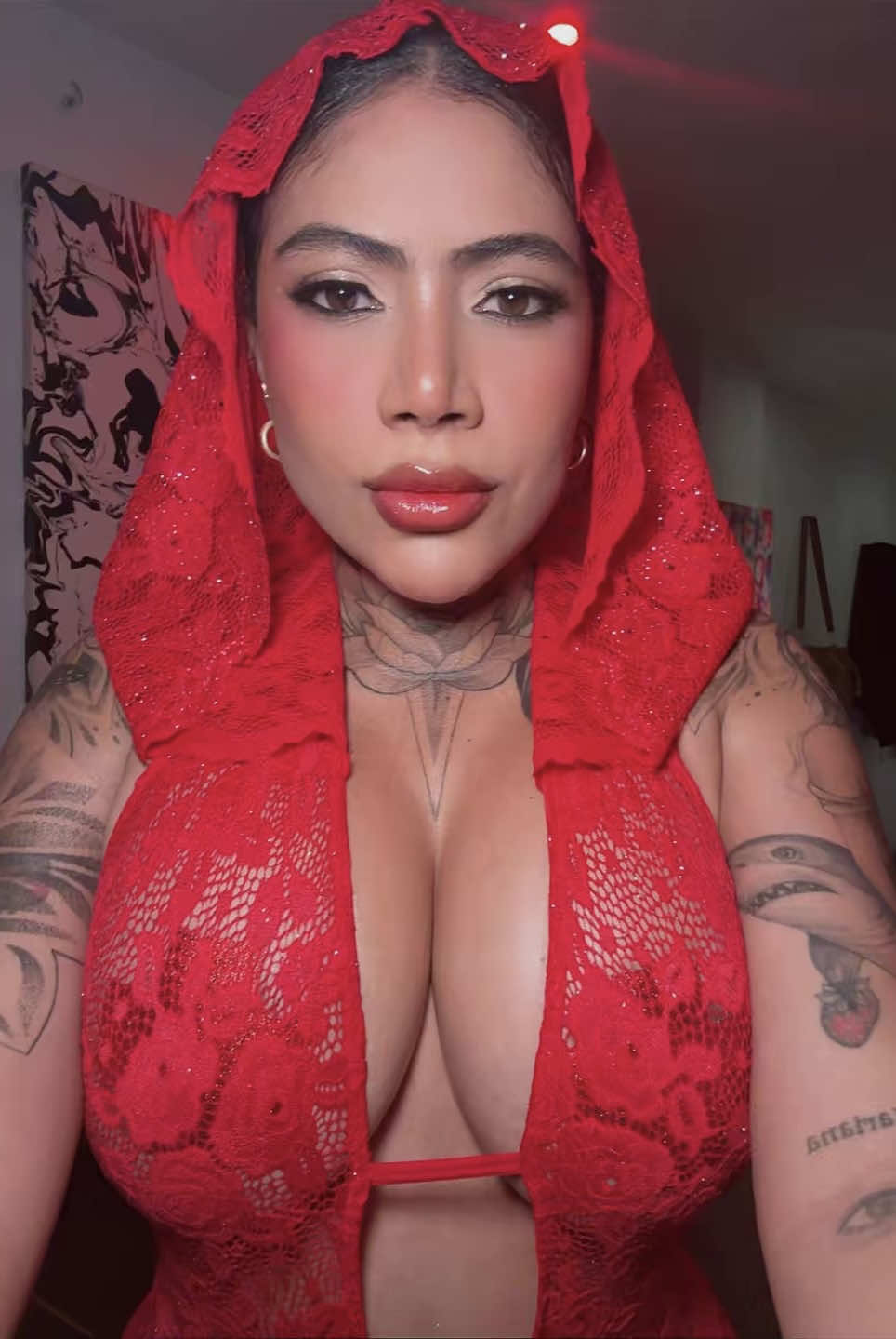 @Latoxicostena