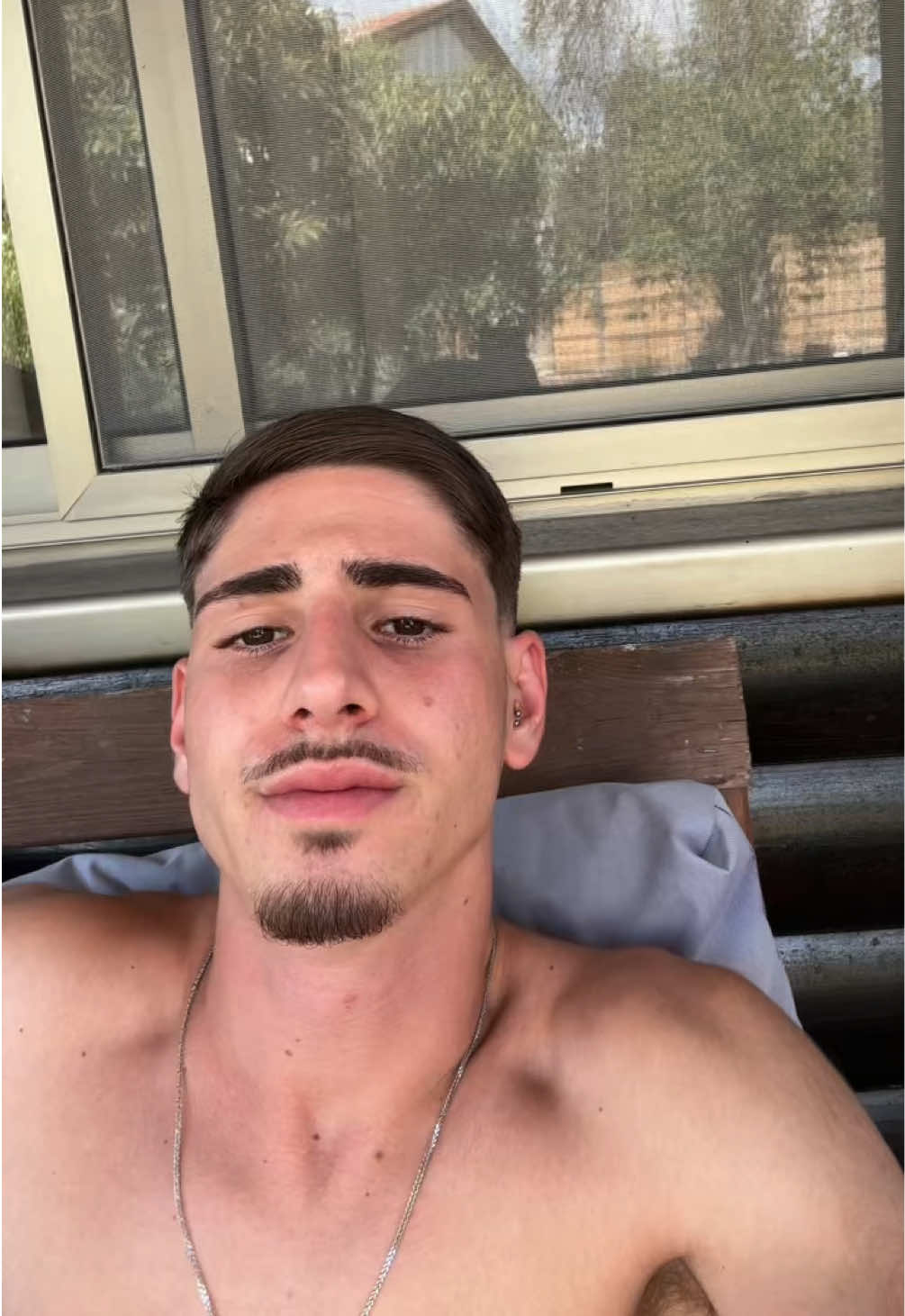 @777