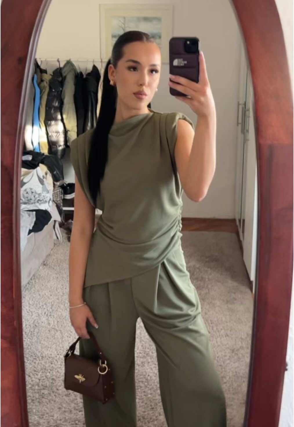 @ᴀɴᴀ