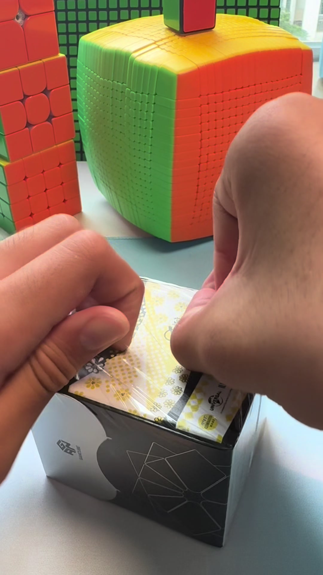 @Golden_Cuber