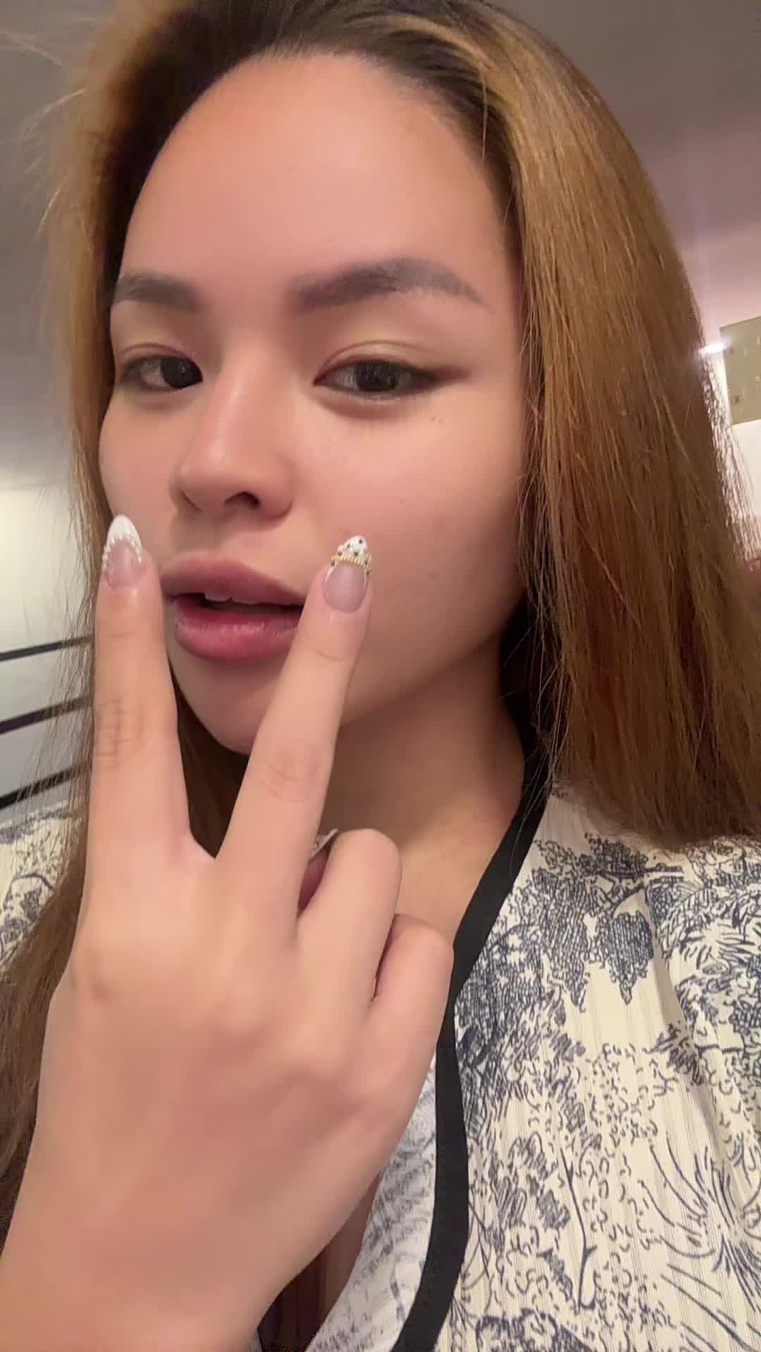 @Adine