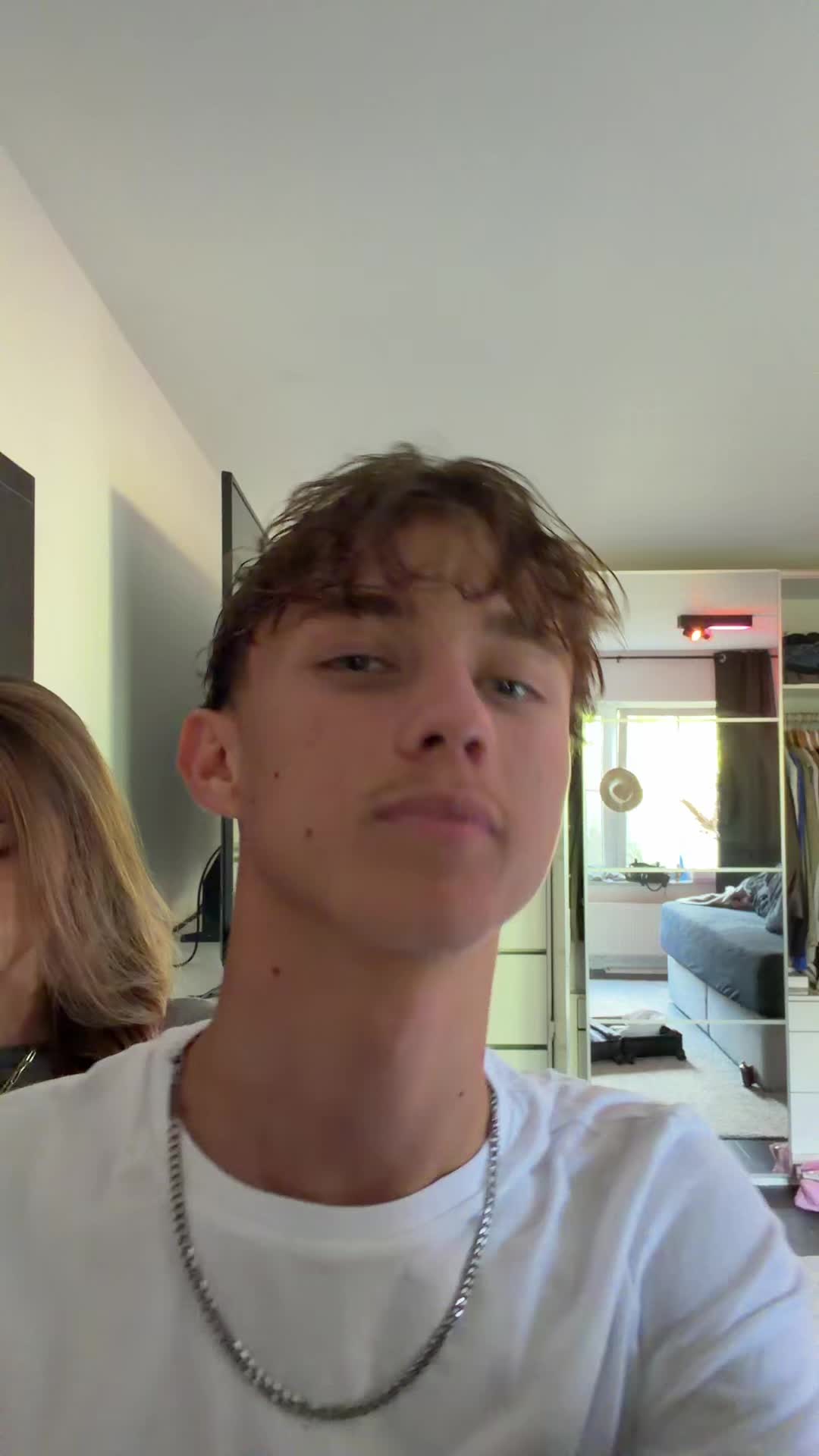 @neviovds