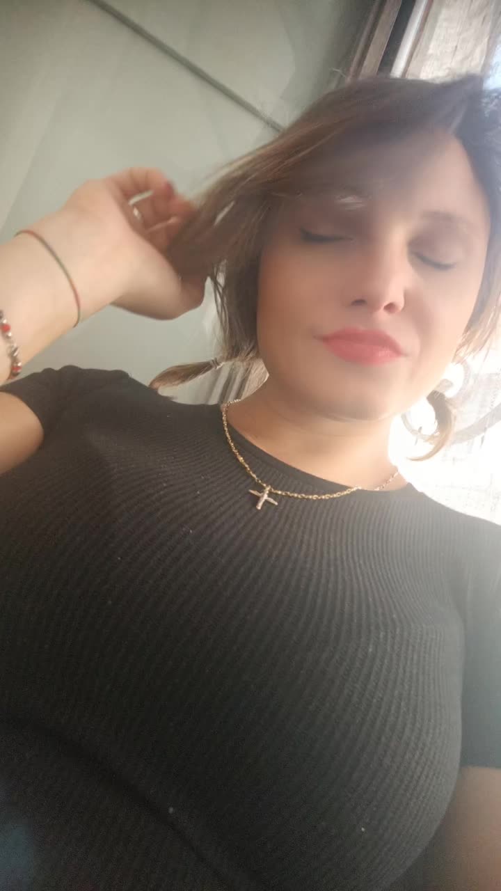 @Cindy Lauper 🦅🖤