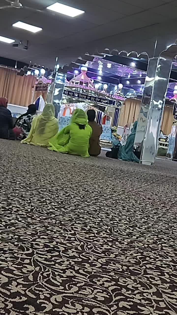 @MAAHI NEGI 👸
