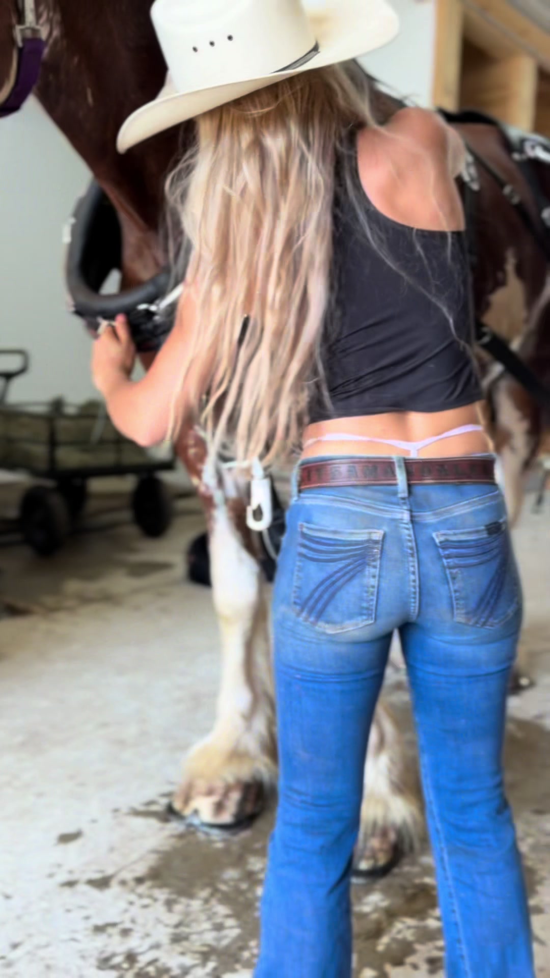 @Itsamandaleeee