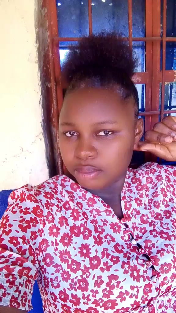 @Francinelokiyo577c@cm