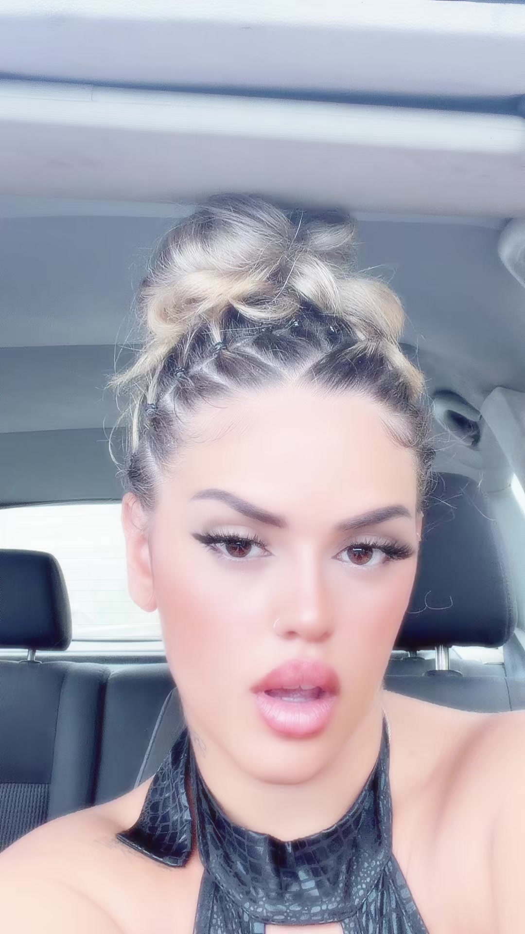 @Lauriiitaort