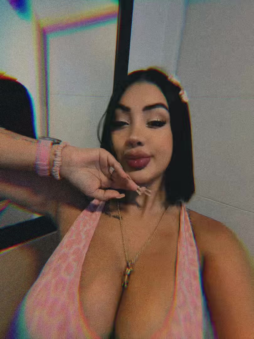 @Tania Tania