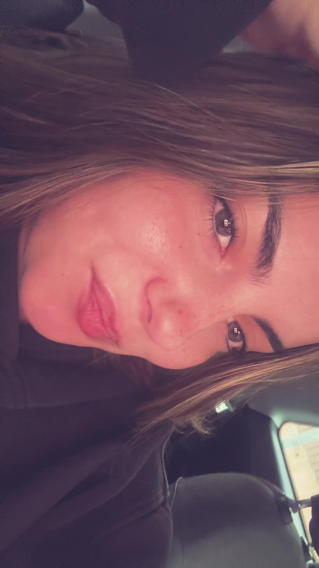 @laura_mooreno