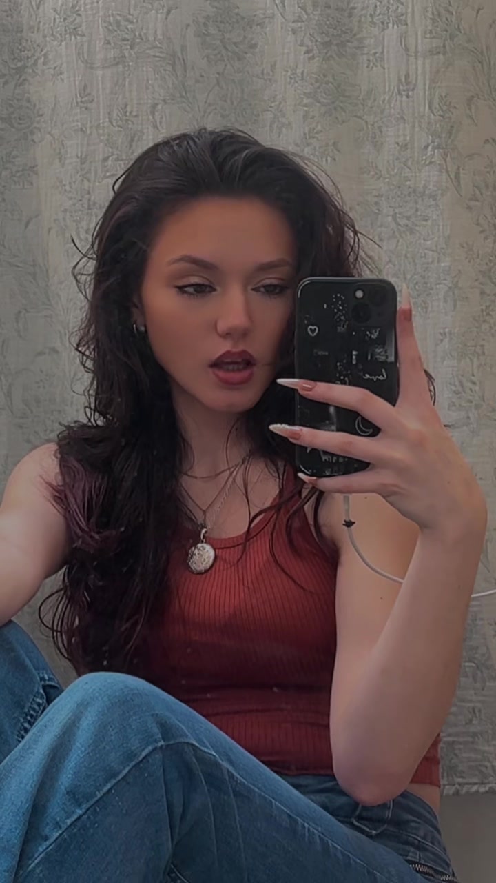 @CheyenneS.