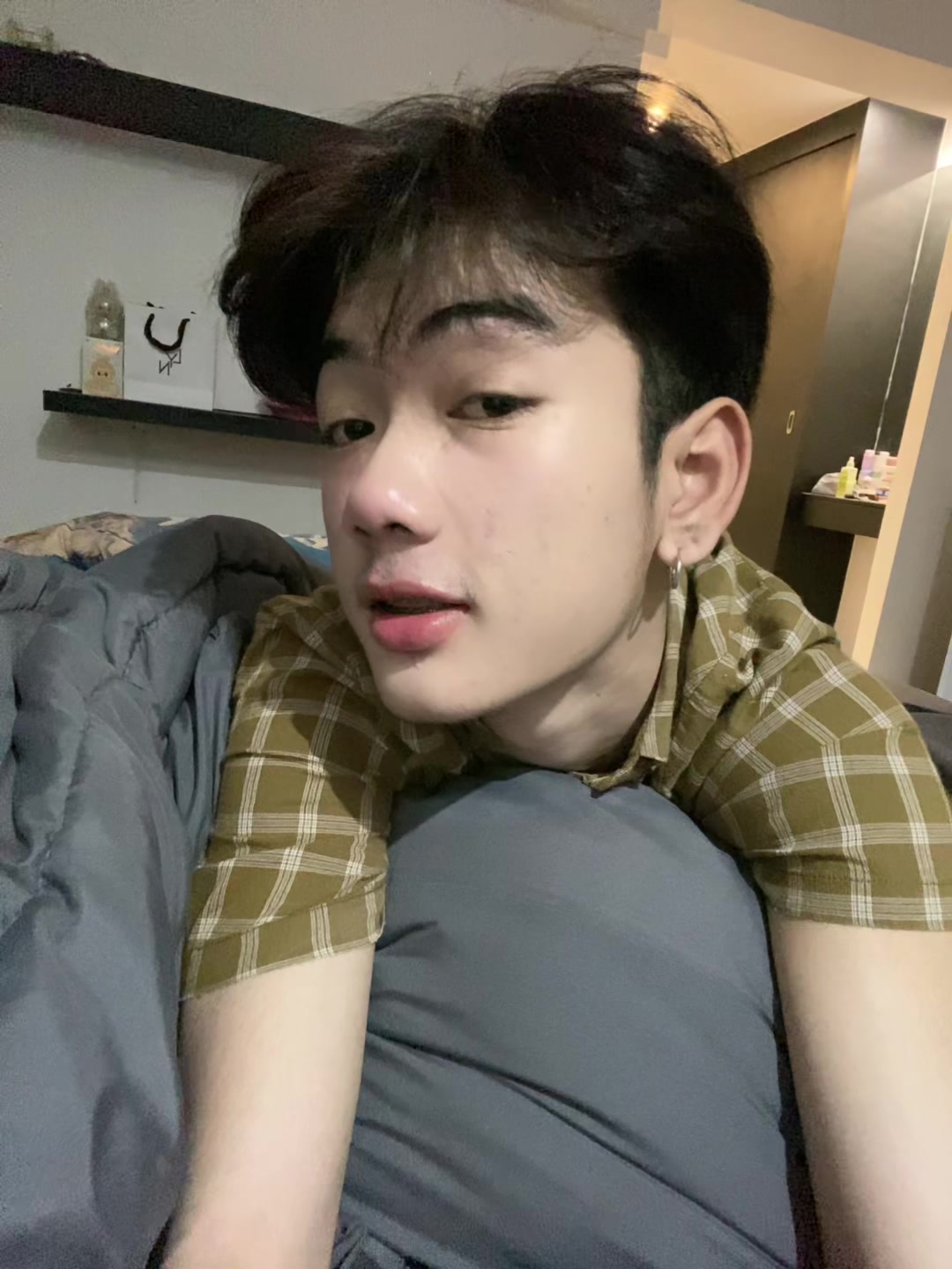 @เตชิน
