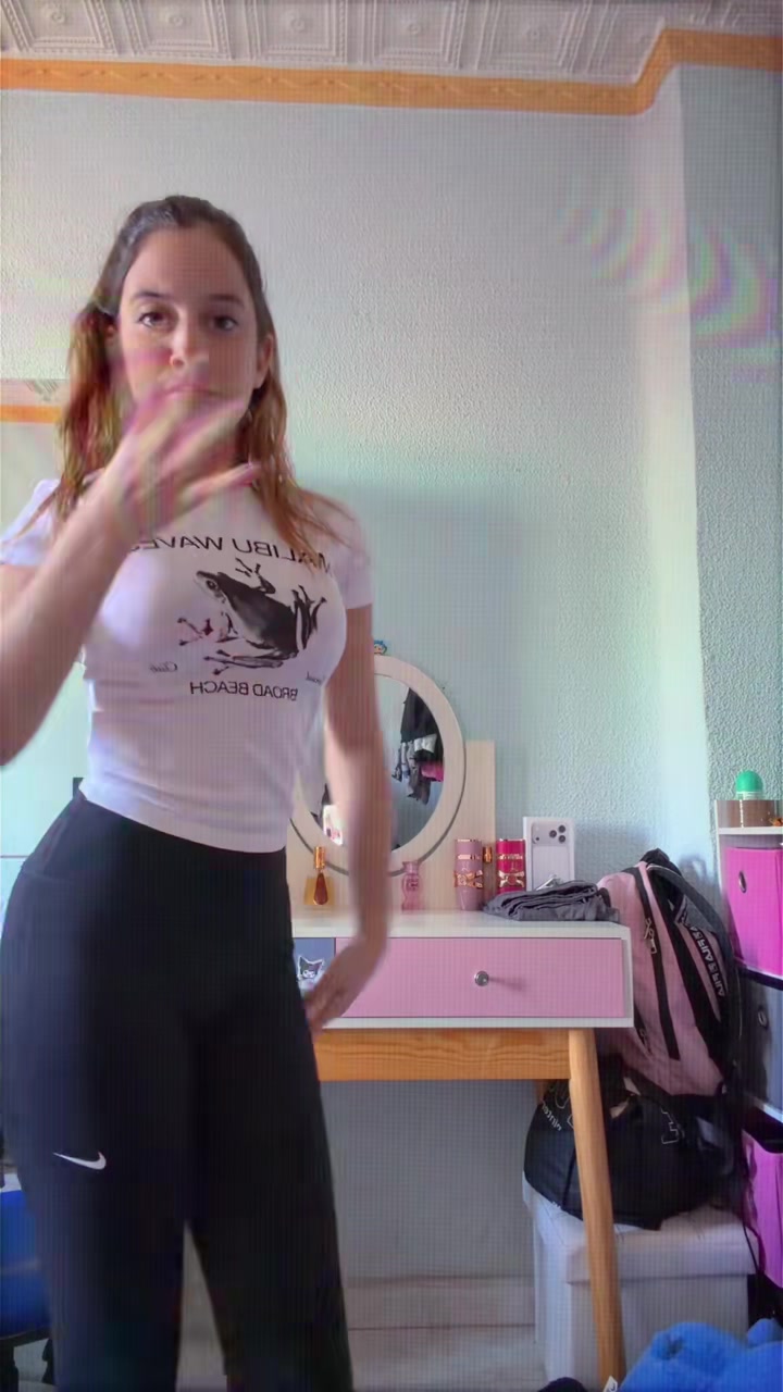 @𝓒𝓸𝓻𝓪𝓵 𝓕𝓮𝓻𝓷𝓪𝓷𝓭𝓮𝔃✨