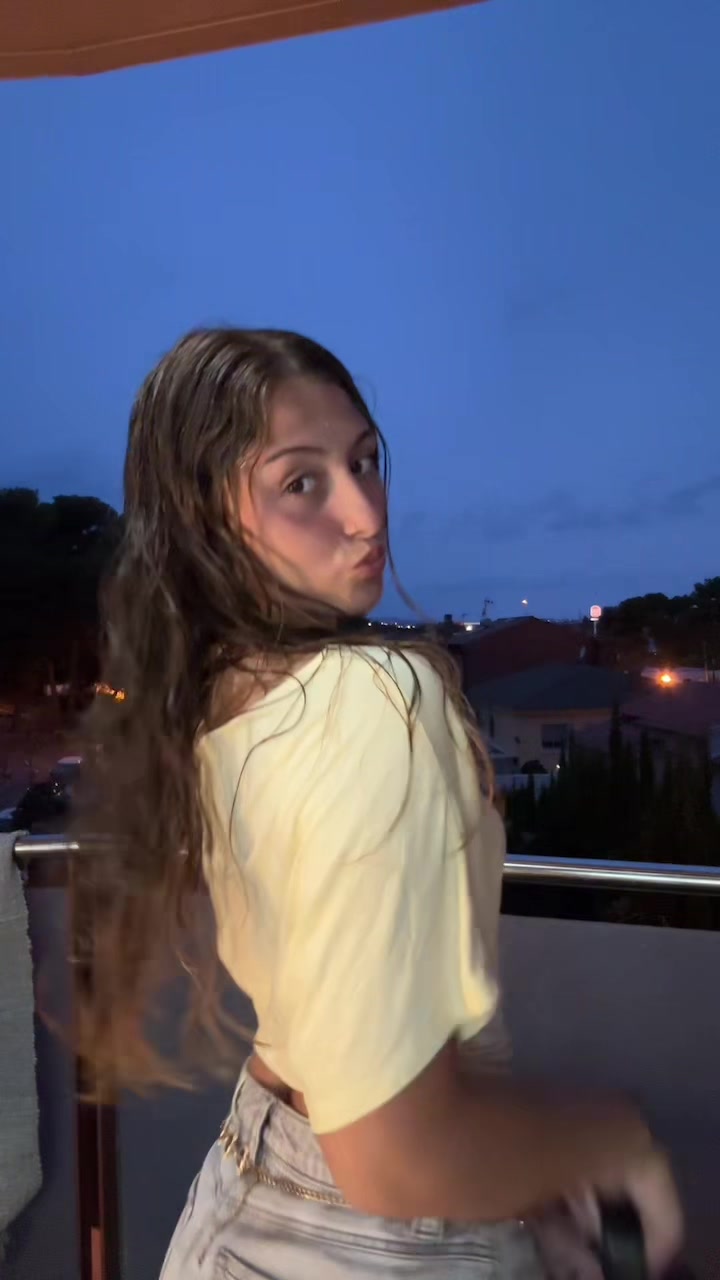 @𝓮𝓶𝓶𝓪🧣