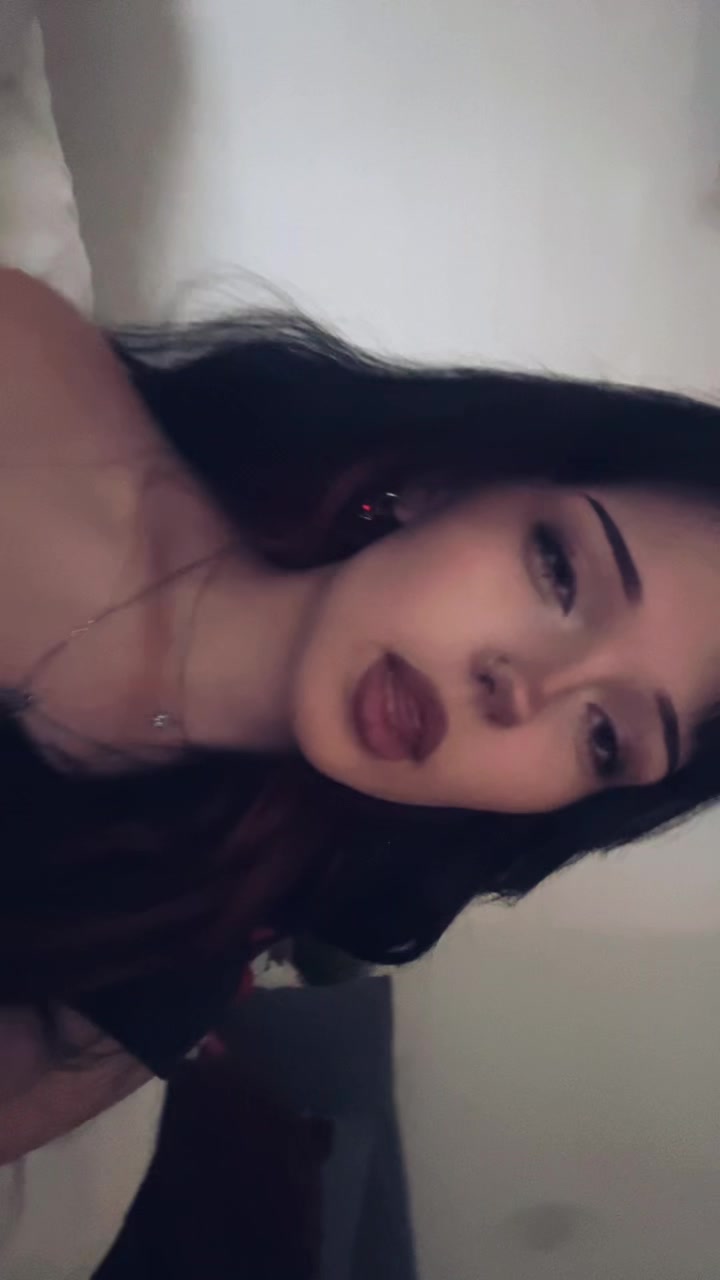 @LIZﾒ𝟶🐰🪽