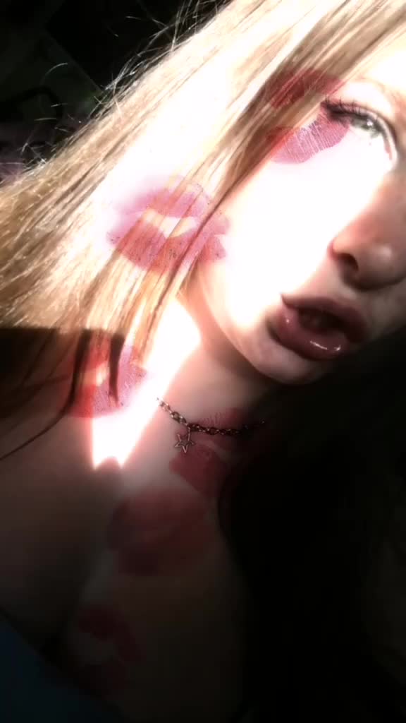 @꧁༺✨ 𝕀𝕤𝕤𝕪 ✨༻꧂