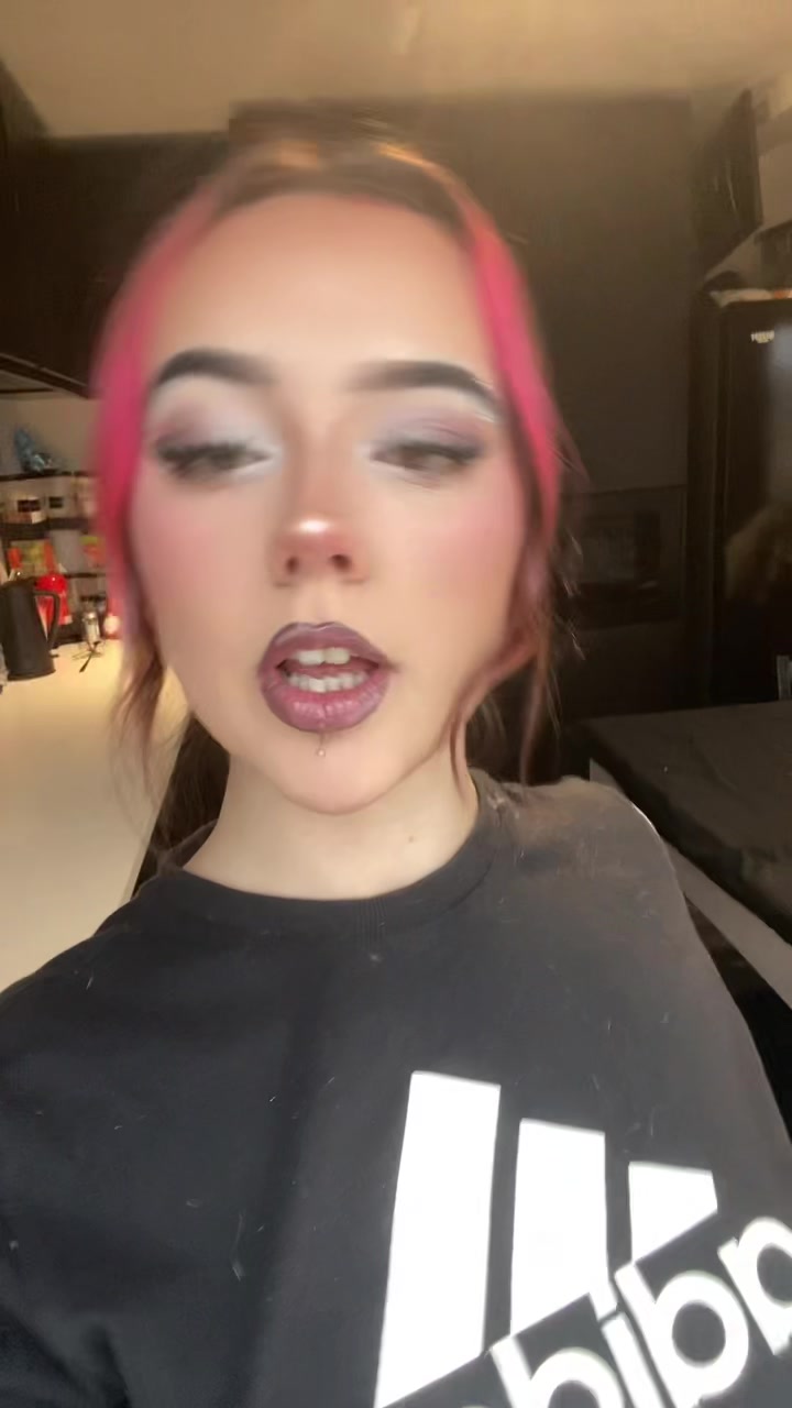 @okaylats.g0
