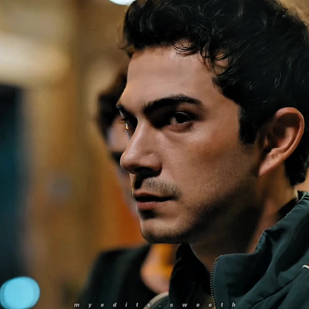 @✮𝐄𝐝𝐢𝐭𝐭𝐬✮