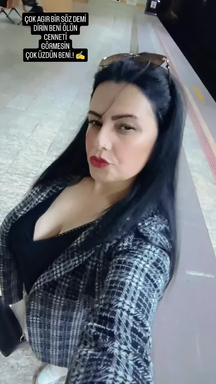 @👑 KIRALİÇE🦁_07