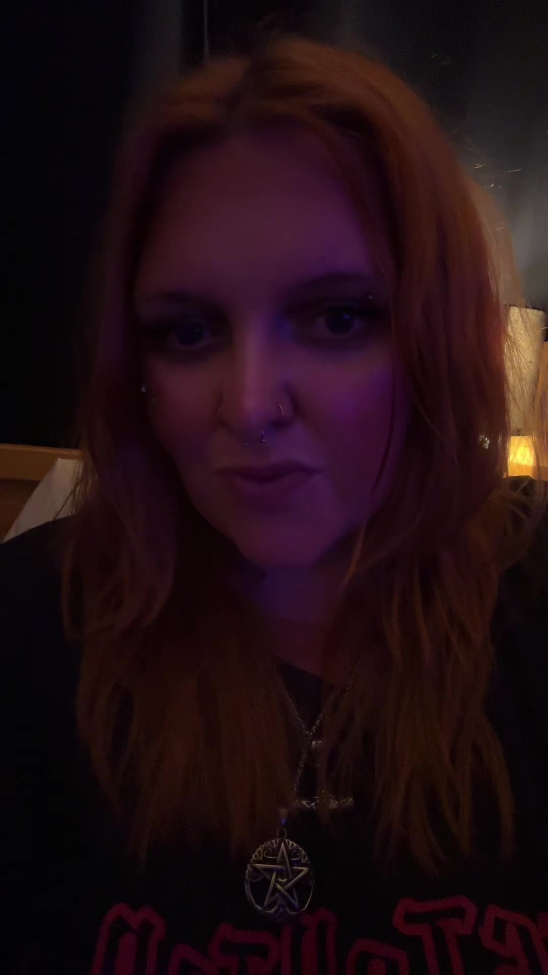 @CraftyMummaTrucker