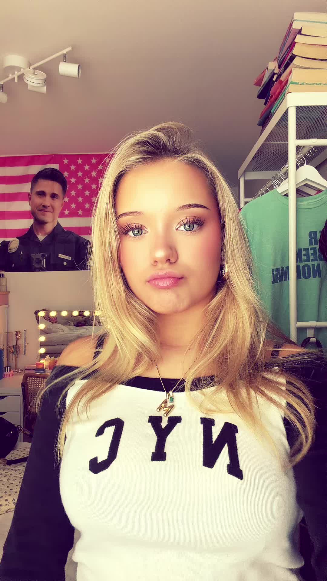 @MICHII