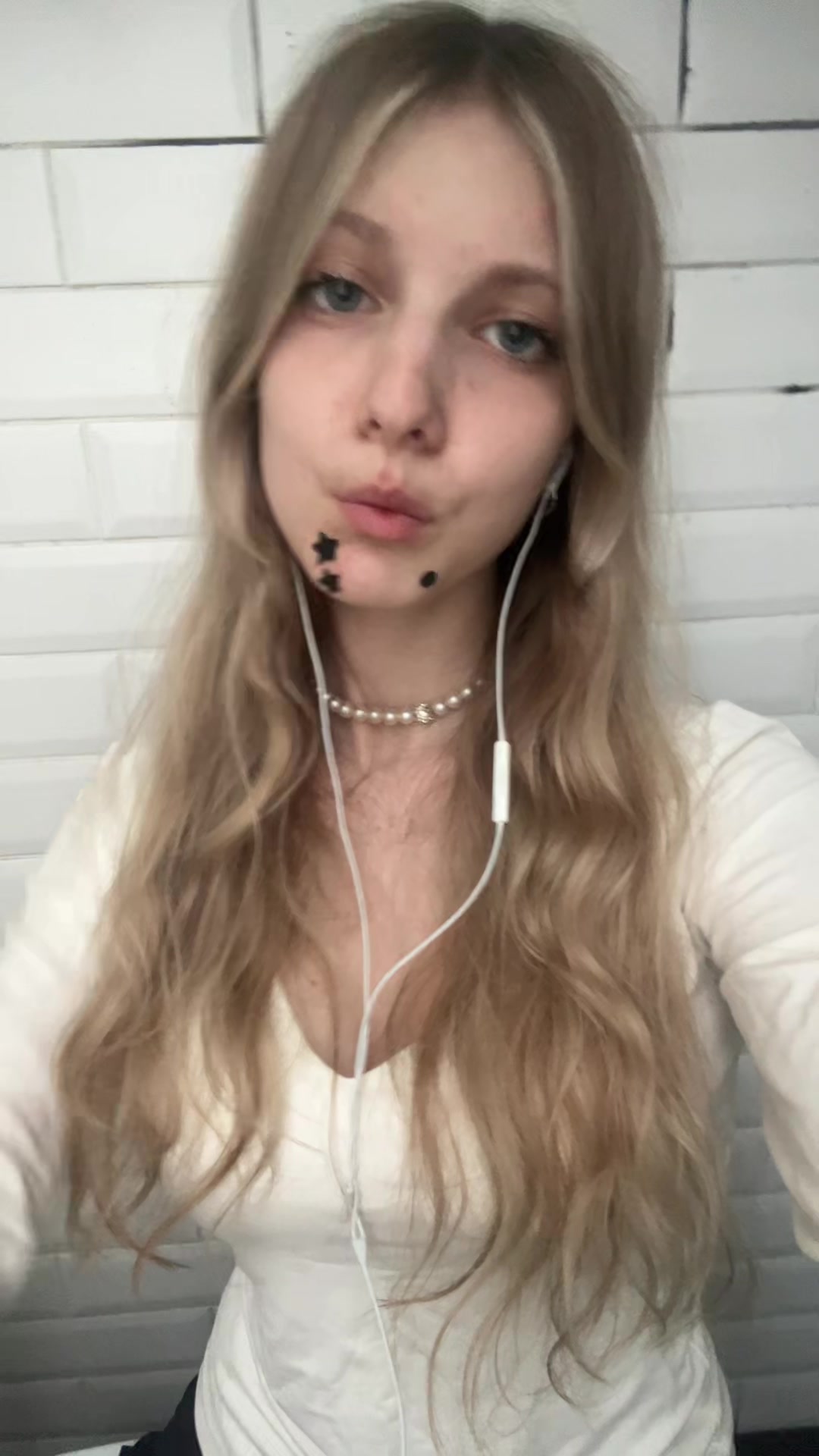 @anlywx
