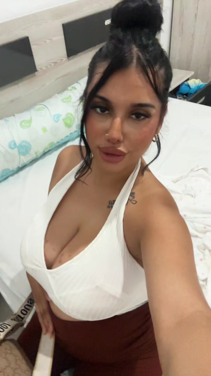 @Antoniaa