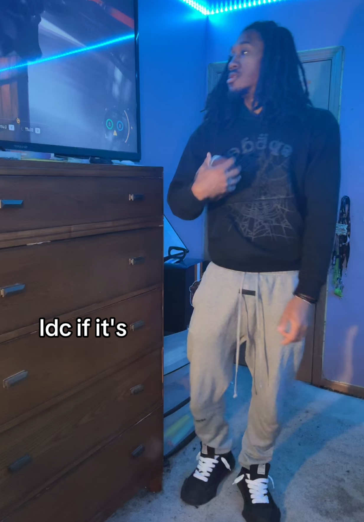 @LoveLikeMir