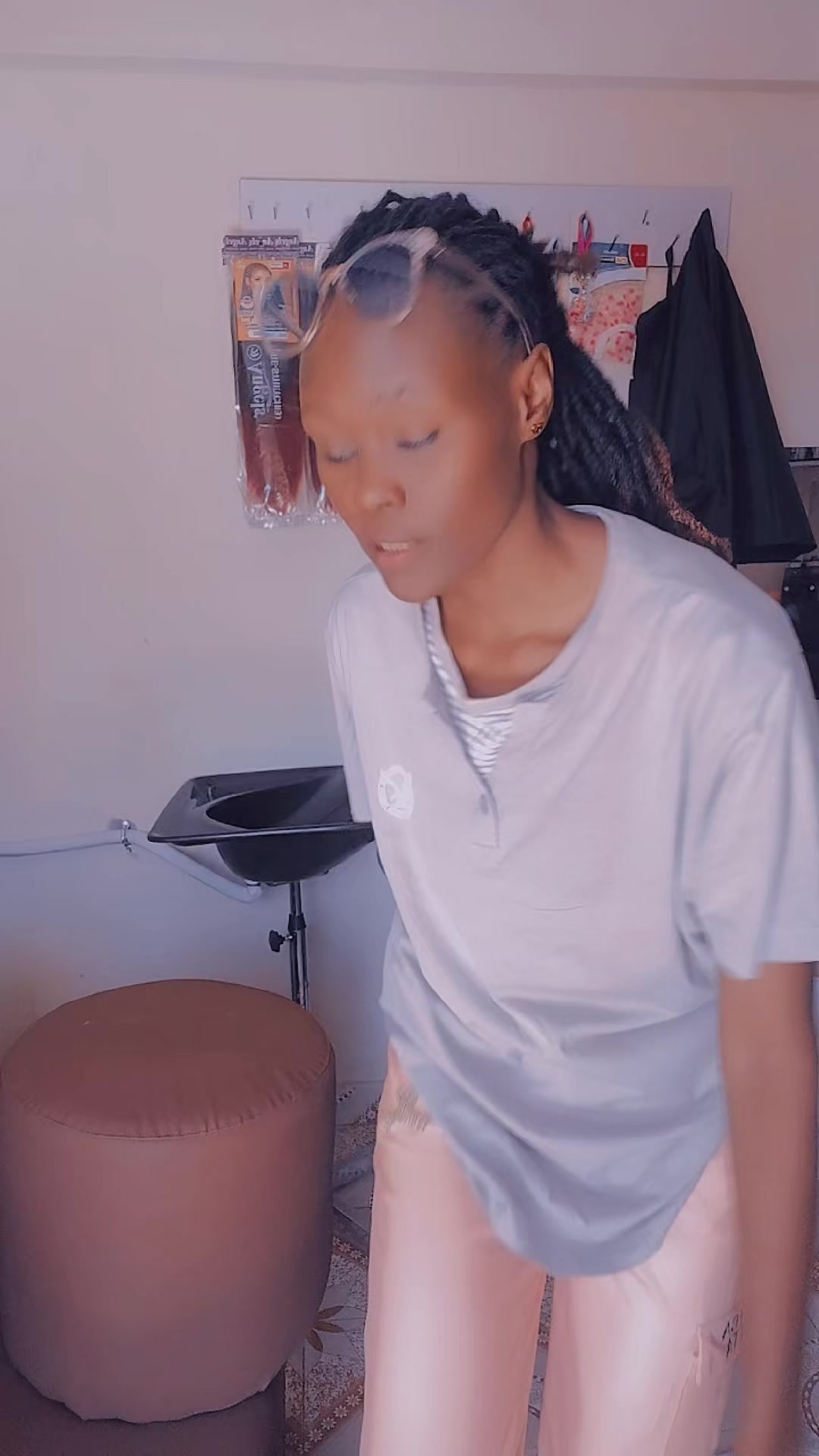 @anikoh235👣