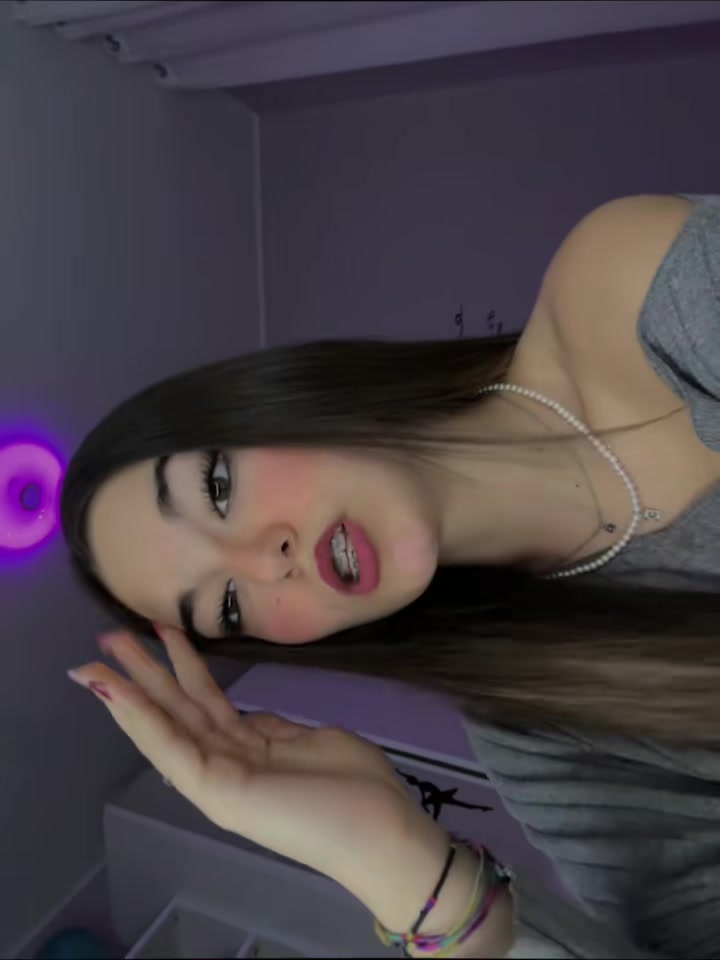 @ely_lazar