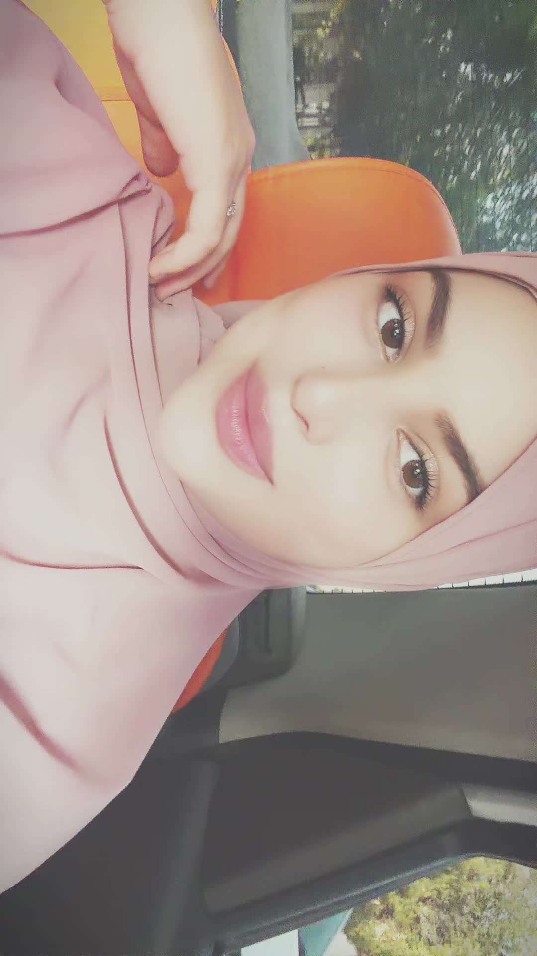 @𝐒𝐡𝐚𝐡𝐫𝐢𝐳𝐚𝐝𝐞.🦦