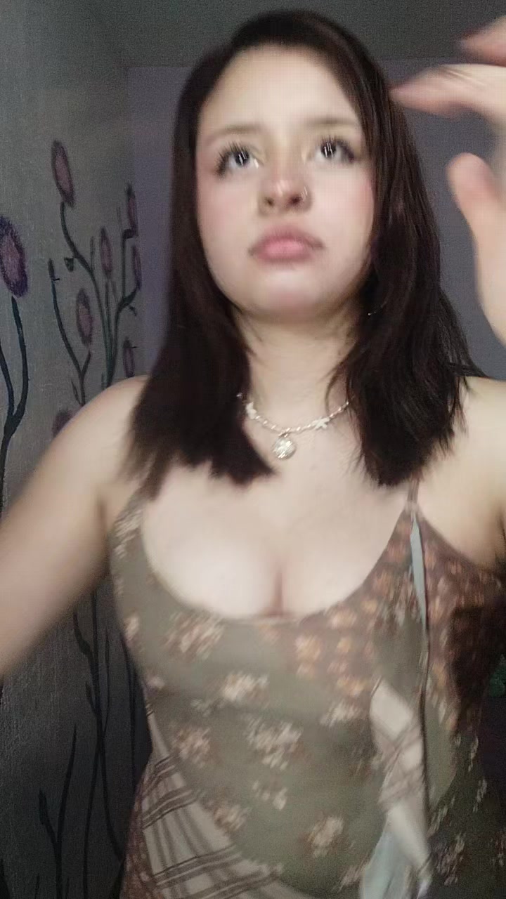 @Vickiss✮⋆˙