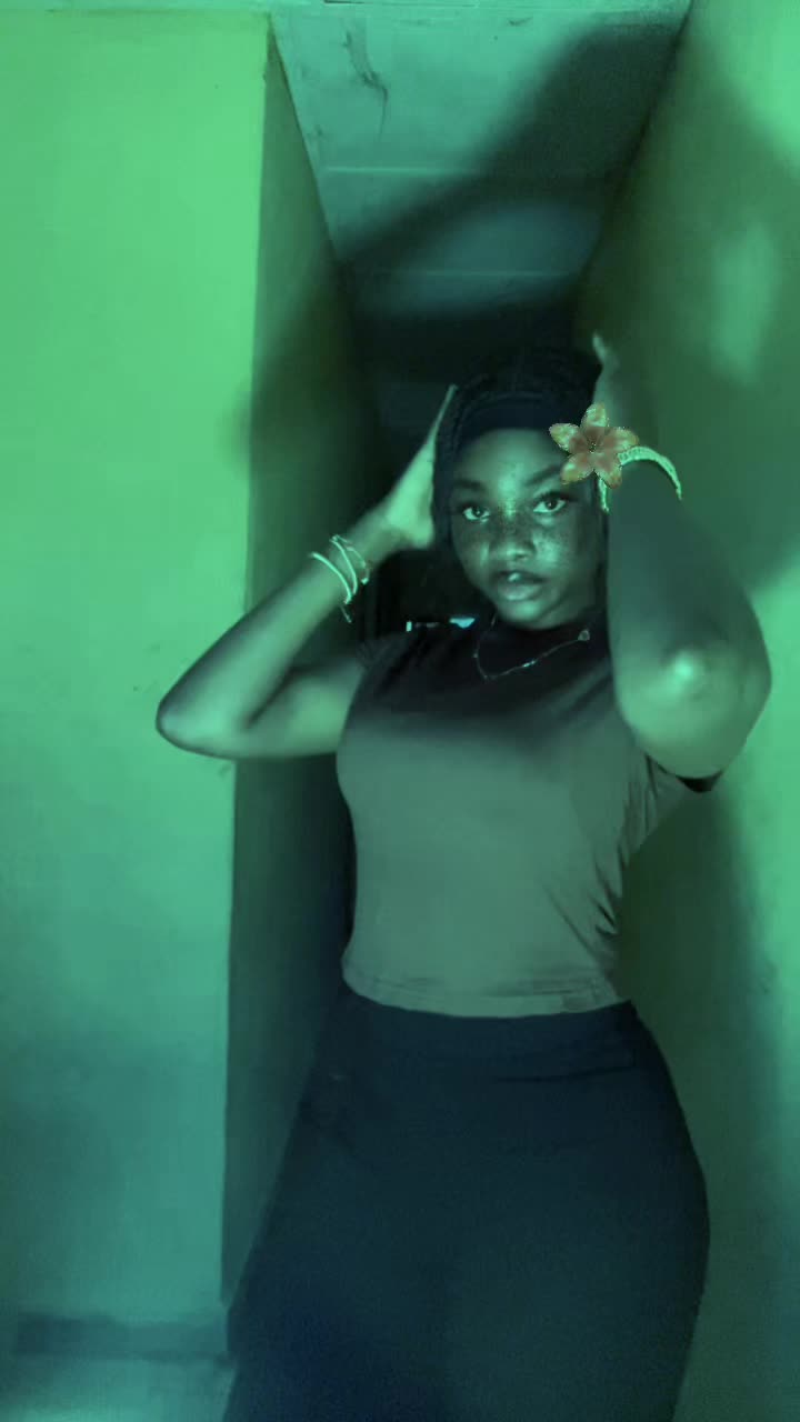 @_bigcee0