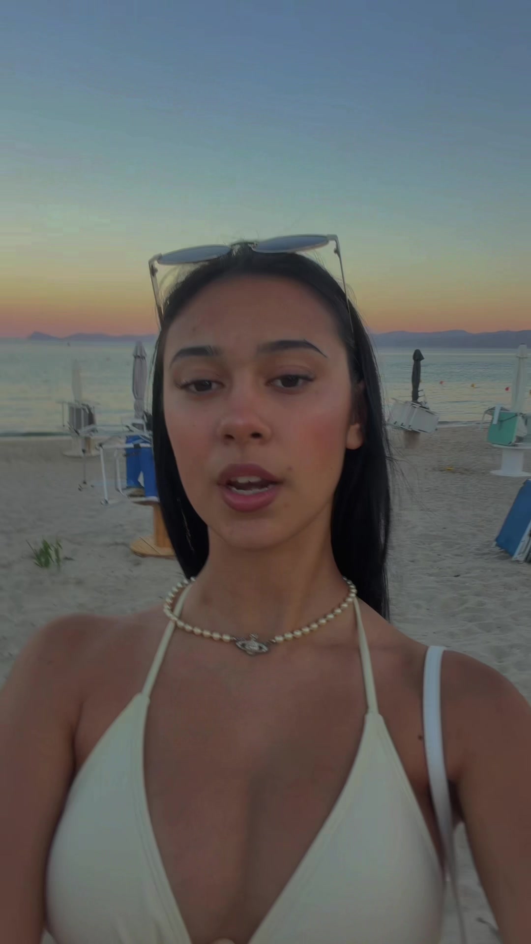 @Sophia.