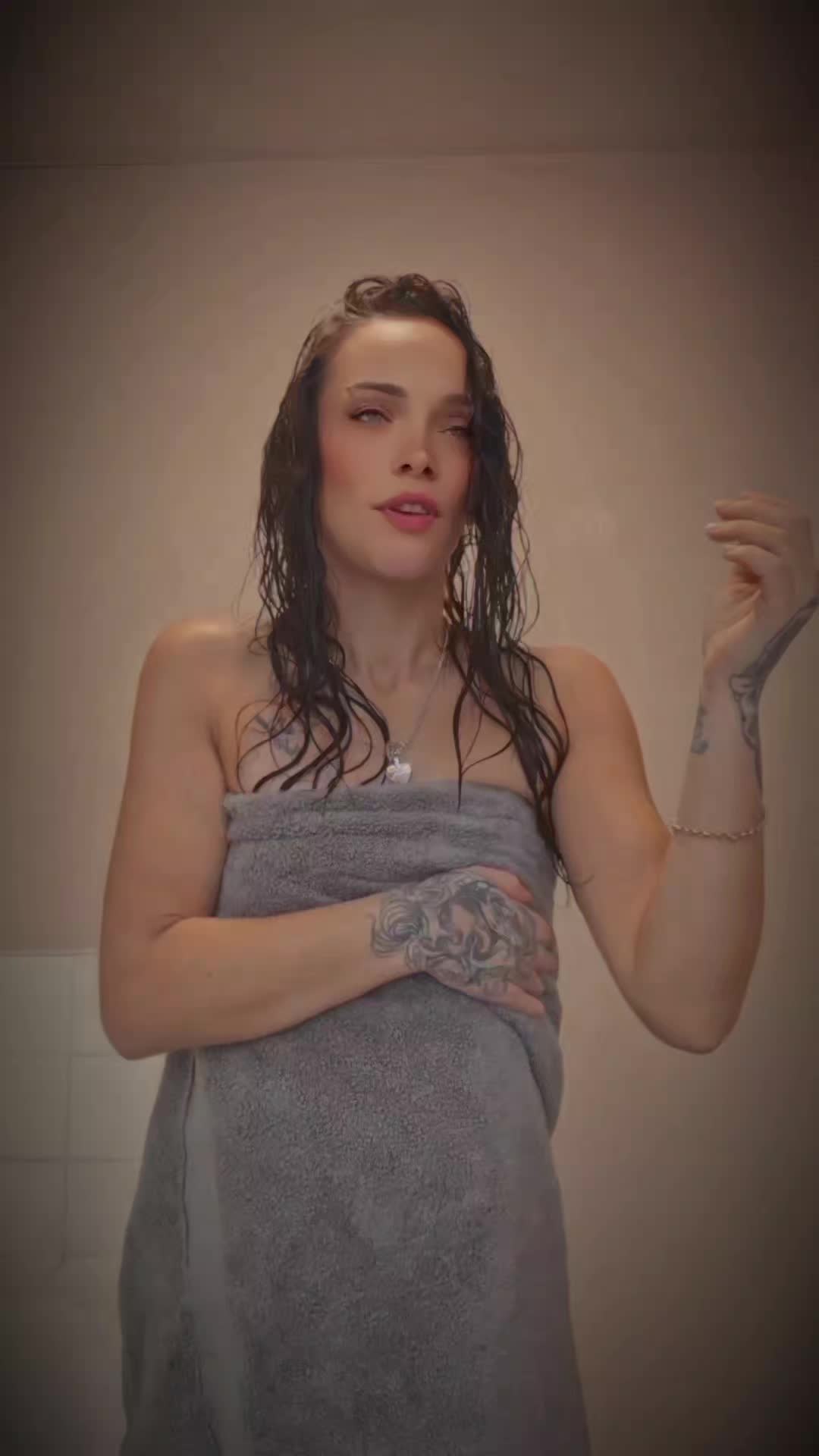 @👑Chey_Chey👑