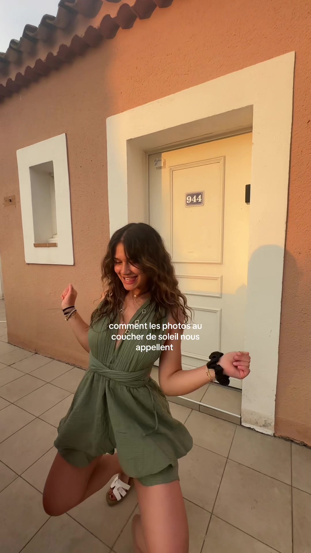 @LWꨄ