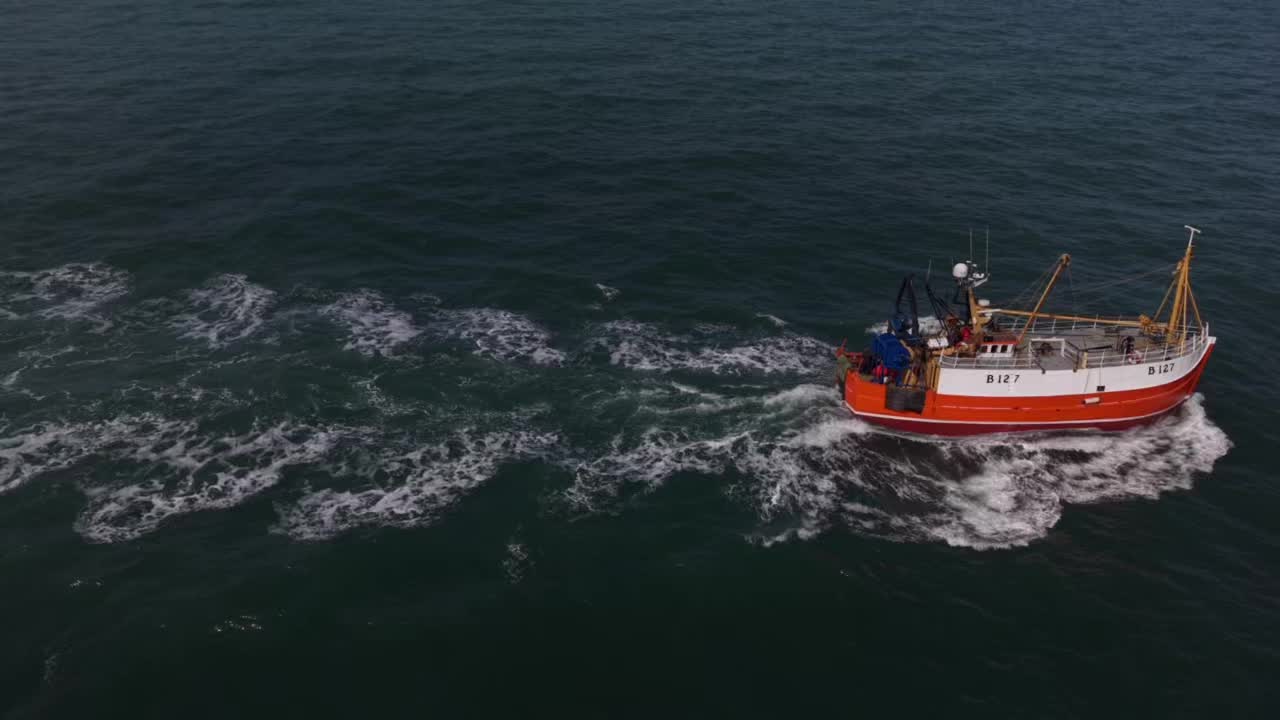 @Boats of the Irish Sea