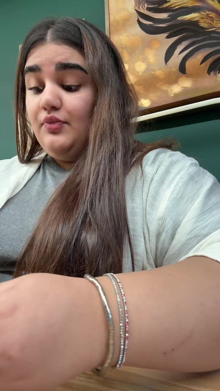@آیناز خانوم🫠