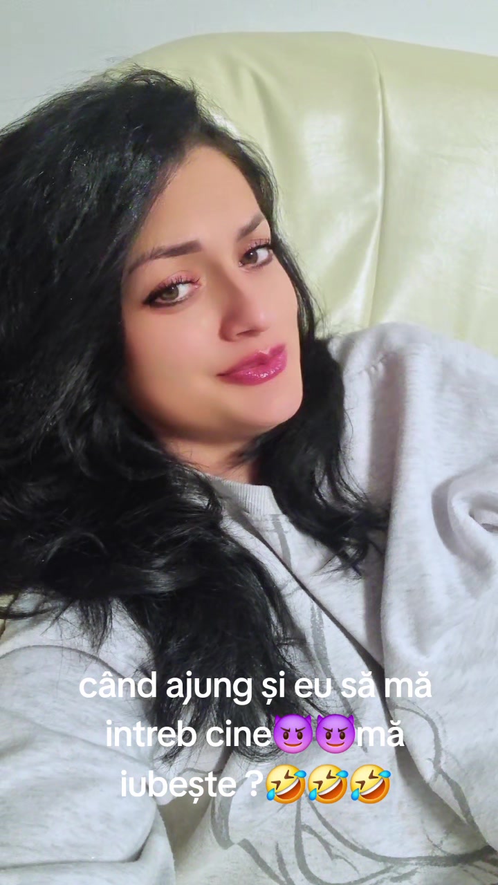 @Ruxandra Roxy