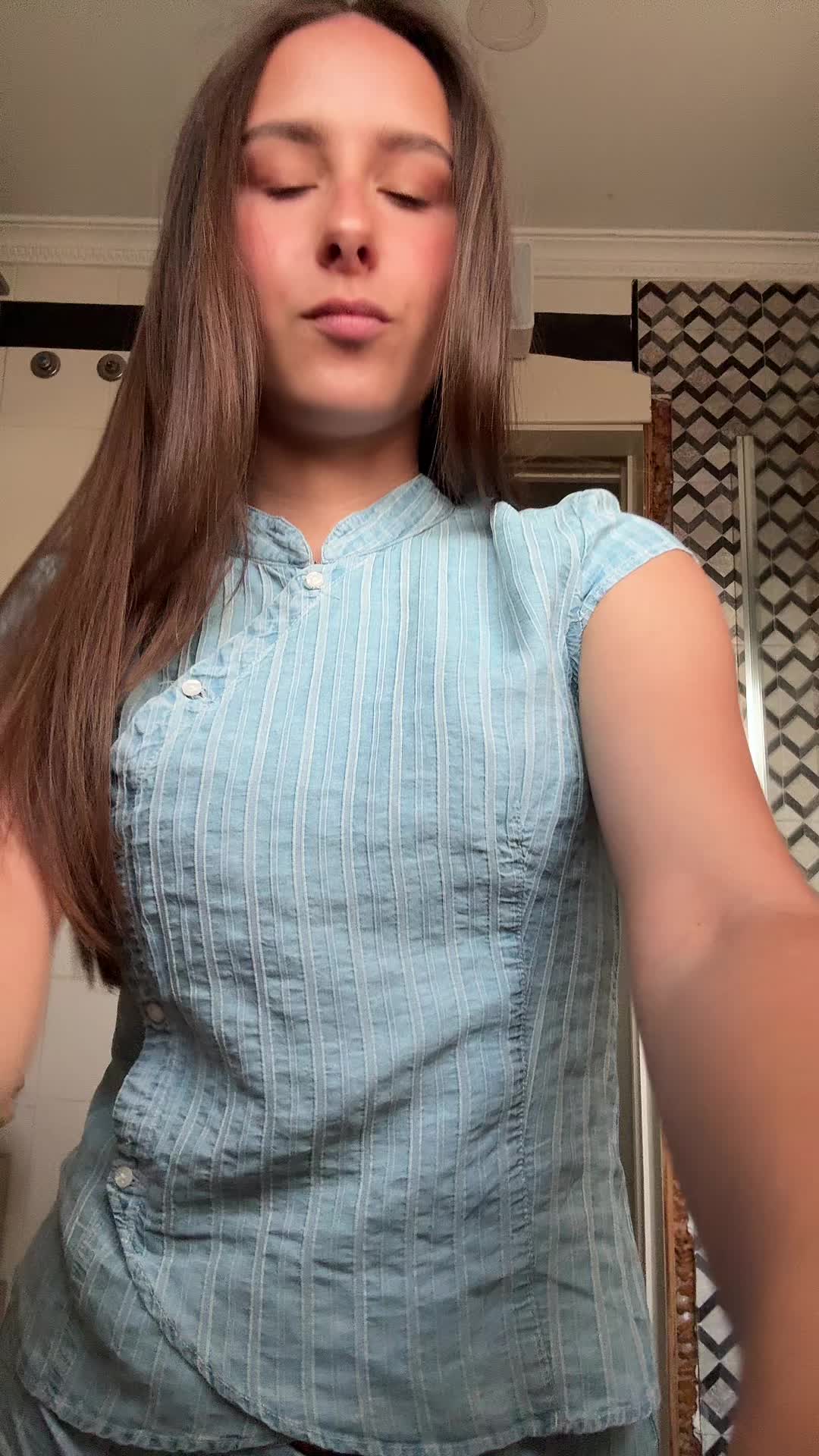 @️