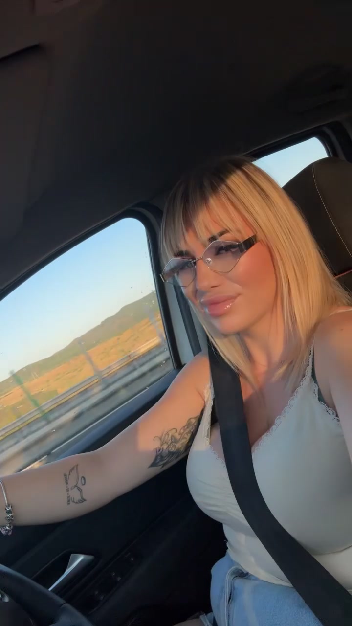 @larisabmariaa
