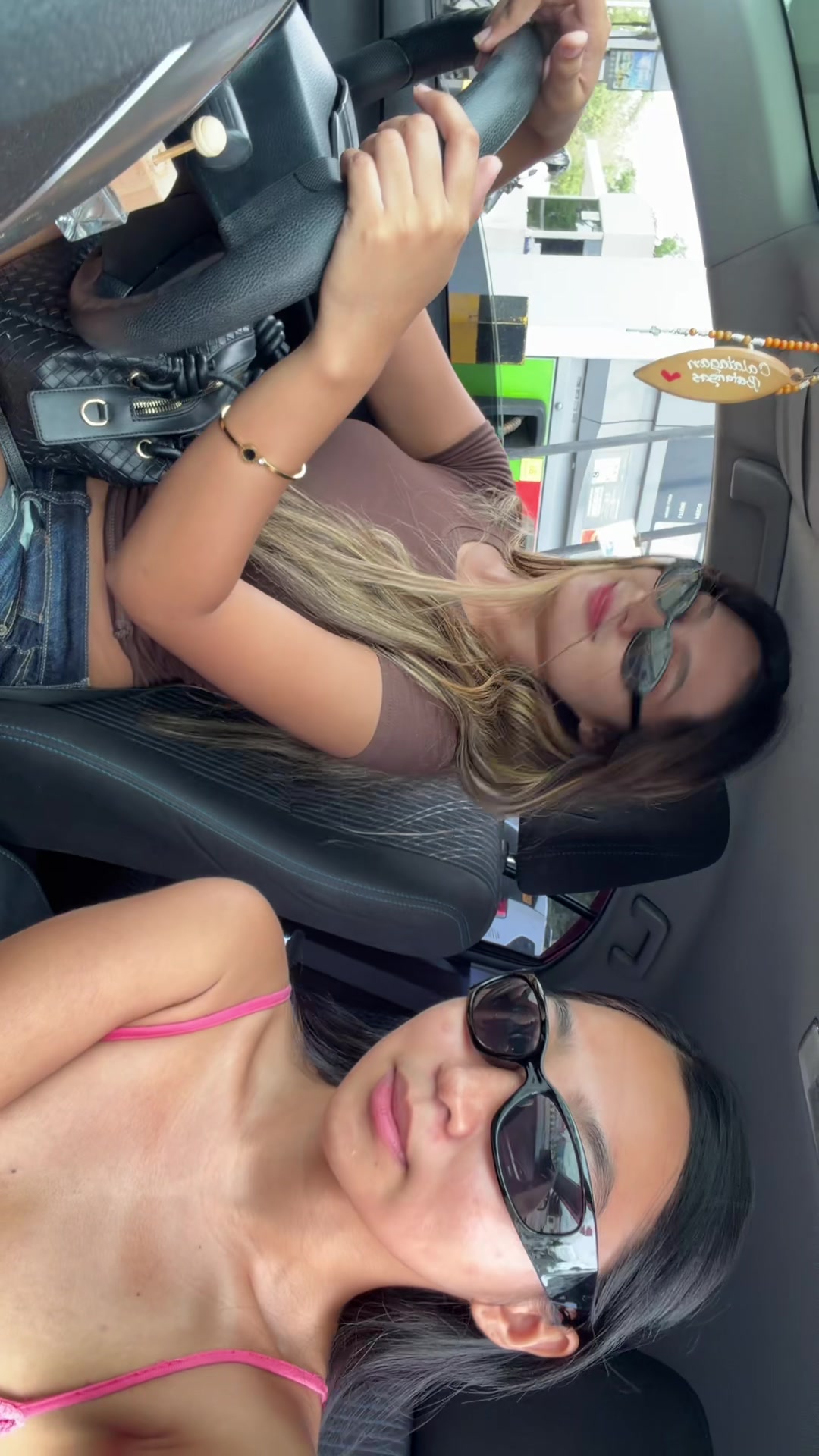 @Jior Louise