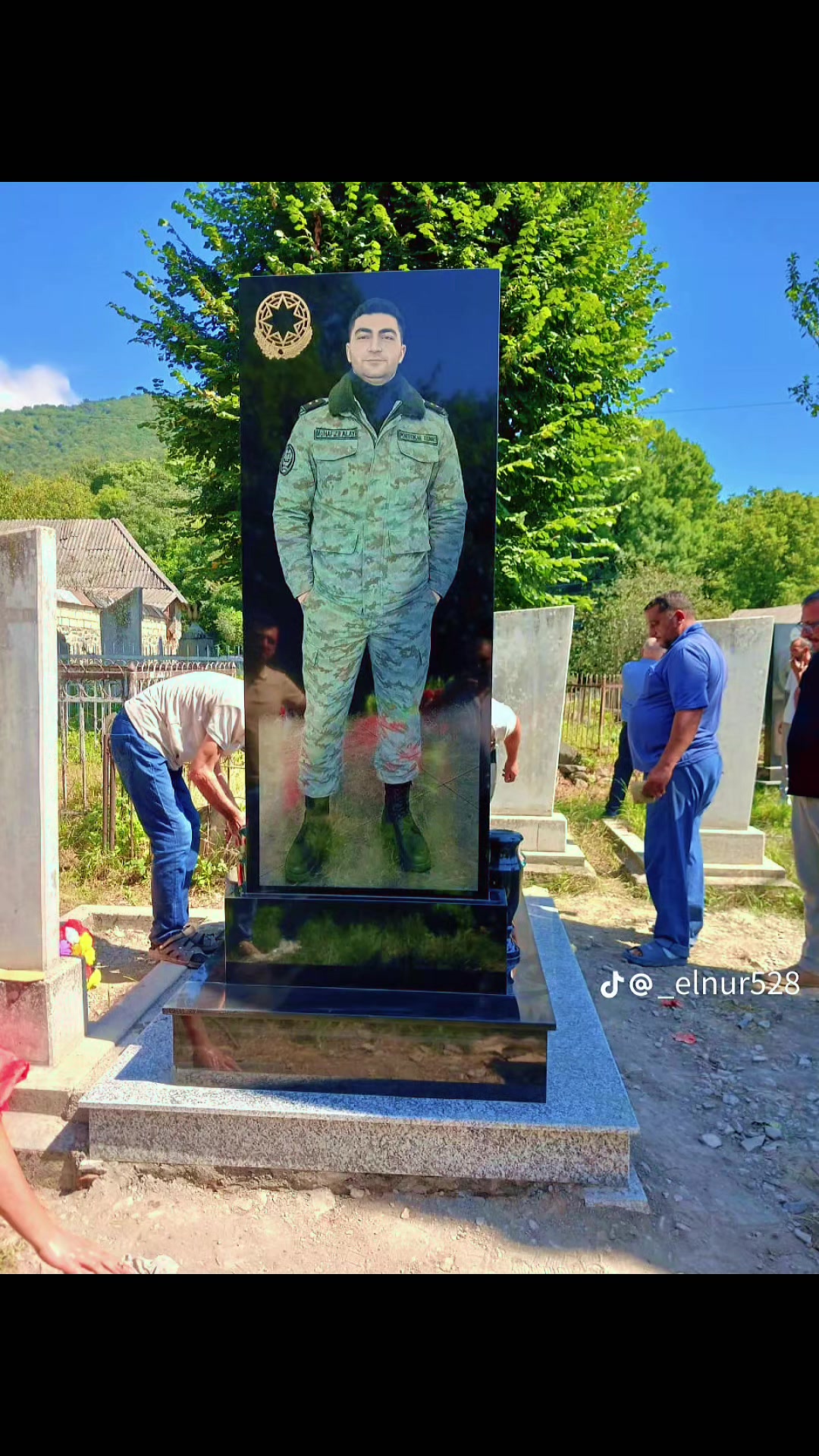 @🦅🦅