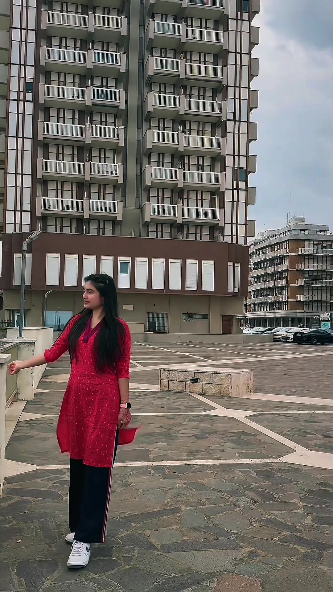 @Tanzina(niha)🇮🇹🇧🇩