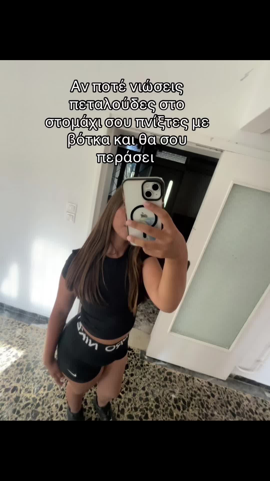 @_.elena._