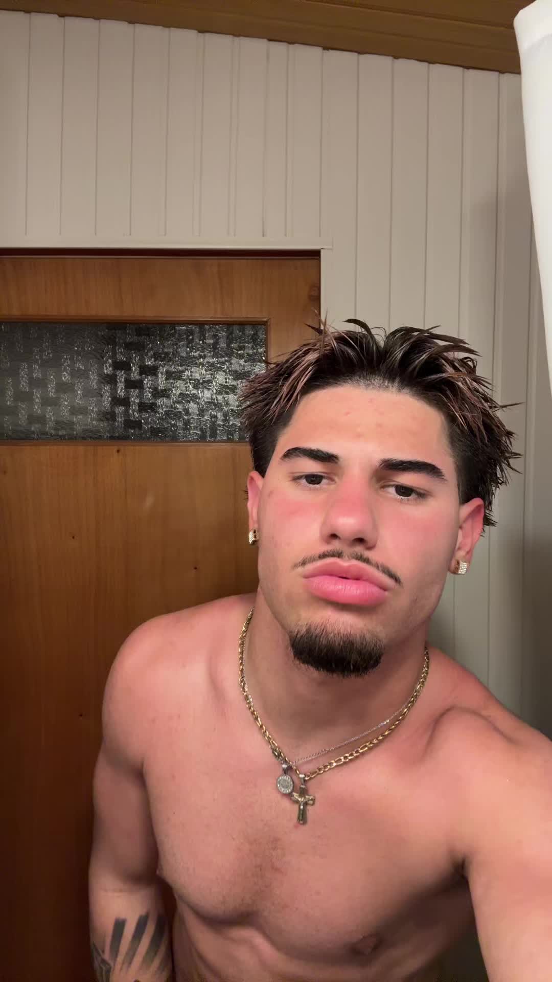 @stathakoskuriakos