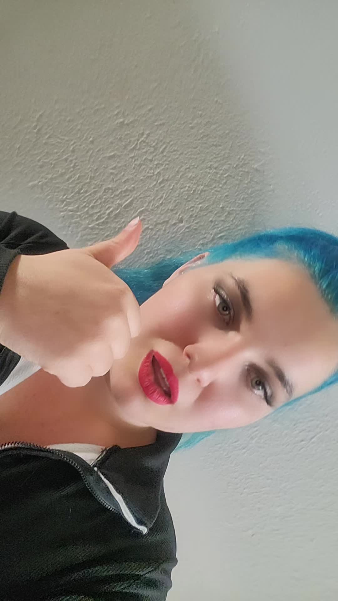 @Luna.nera_