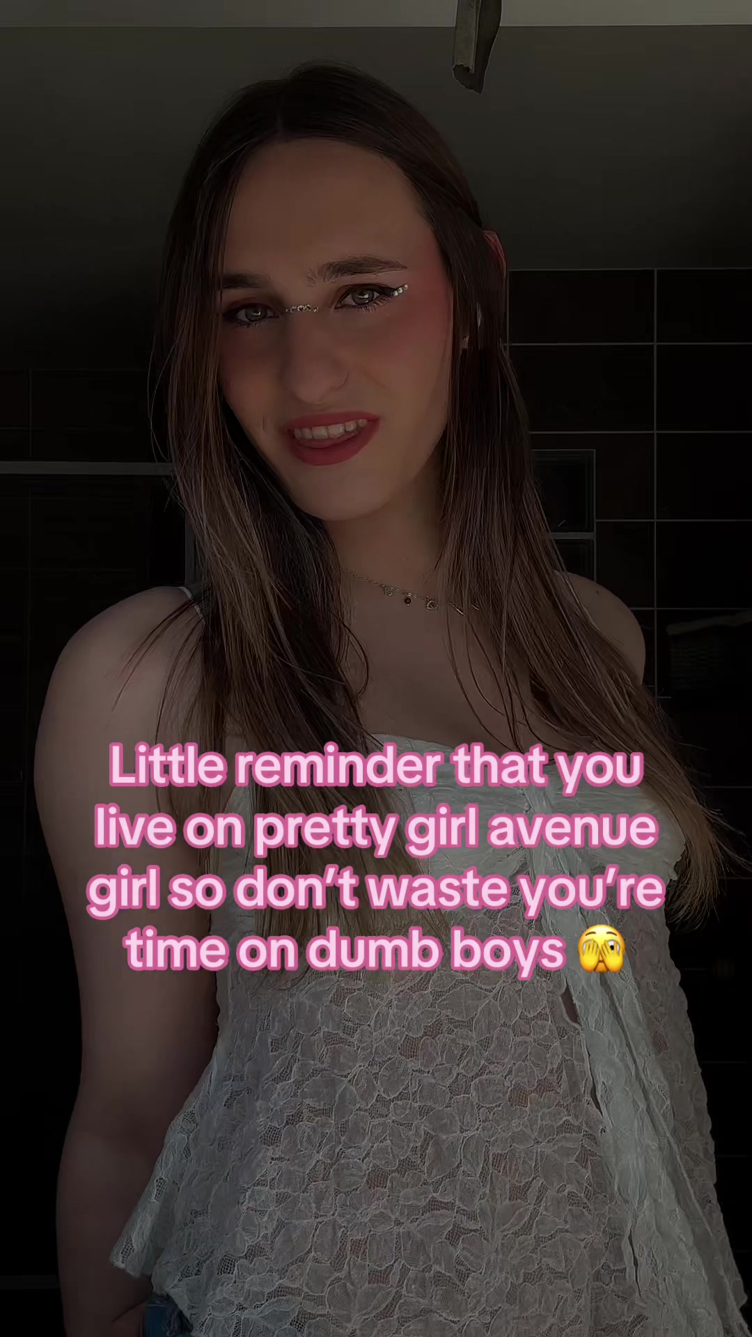 @𝓛𝓸𝓾𝓲𝓼𝓮