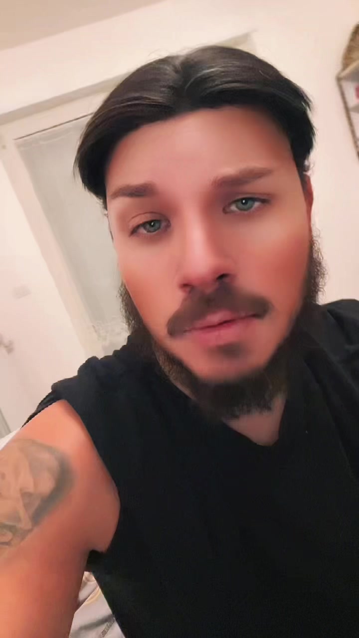 @josycolombooffcial